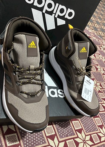 Adidas Erkek Kahverengi OutdoorKUTULU-Barkodu42süper model - Görsel 3