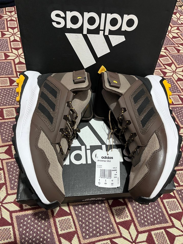 Adidas Erkek Kahverengi OutdoorKUTULU-Barkodu42süper model - Görsel 4