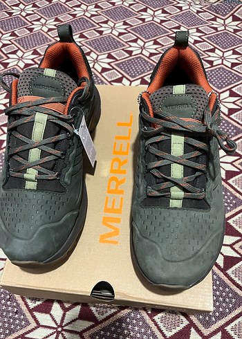 Merrell 42