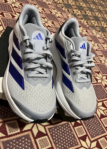 ADİDAS SÜPER RENK VE ModelUTRA RAHAT40.5 - Görsel 4