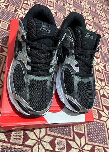 ORJİNAL SÜPER MODELNIKE41 numaraSÜPER FİYAT UYGUNNN - Görsel 3