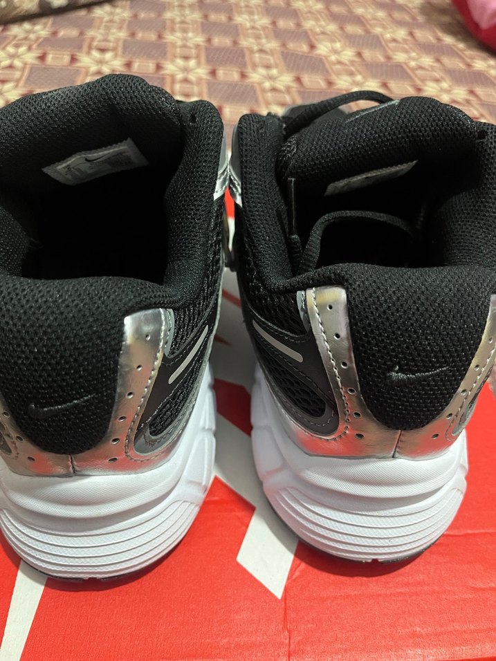 ORJİNAL SÜPER MODELNIKE41 numaraSÜPER FİYAT UYGUNNN - Görsel 5