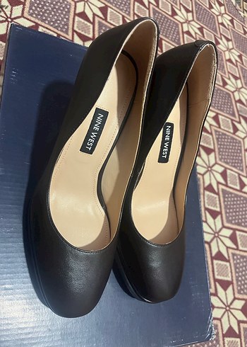 Nine West 36