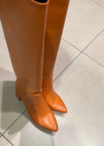 Bej Kadın İnce Topuklu Deri Diz Boyu Çizme - Görsel 5