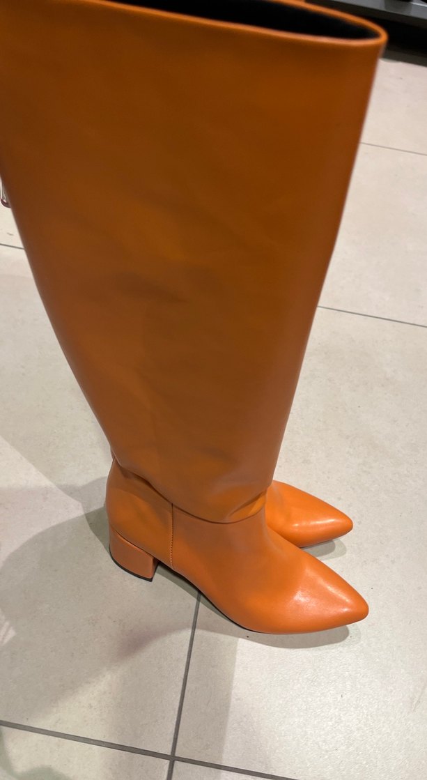 Bej Kadın İnce Topuklu Deri Diz Boyu Çizme - Görsel 4