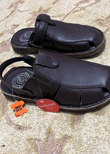 100/100 deri sandalet mükemmel renk çok rahat ve şık - Görsel 2