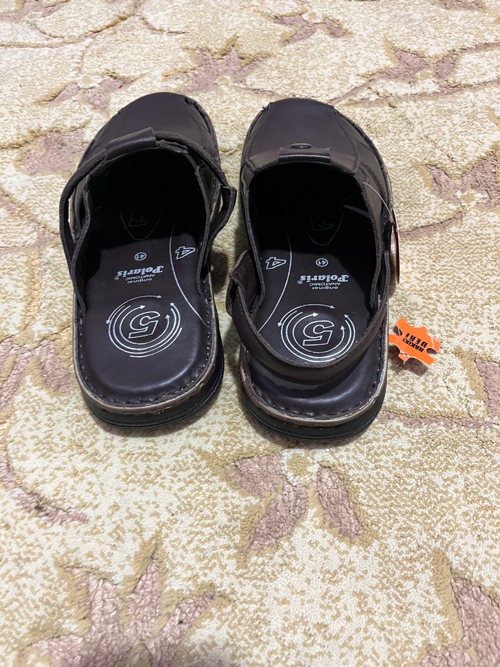 100/100 deri sandalet mükemmel renk çok rahat ve şık - Görsel 3