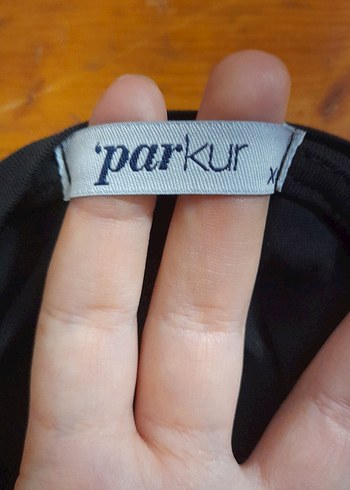 Siyah Kısa Kollu Keten Crop Top - Görsel 3