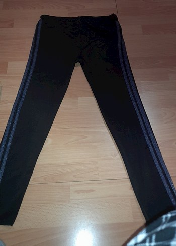 Siyah Kadın Spor Tayt Velcro Detaylı - Görsel 3