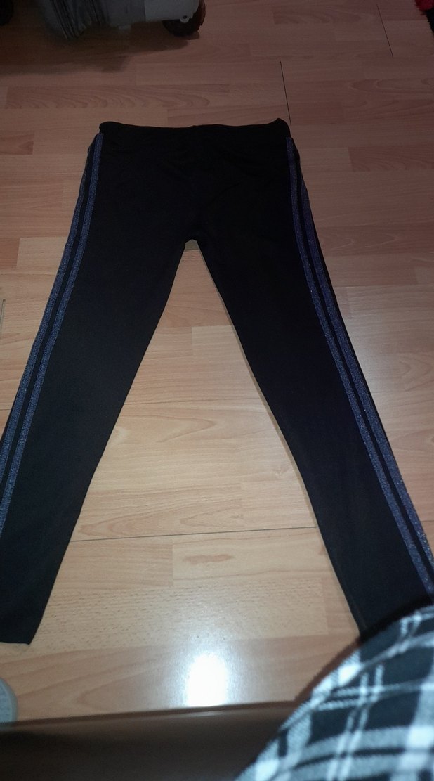 Siyah Kadın Spor Tayt Velcro Detaylı - Görsel 3