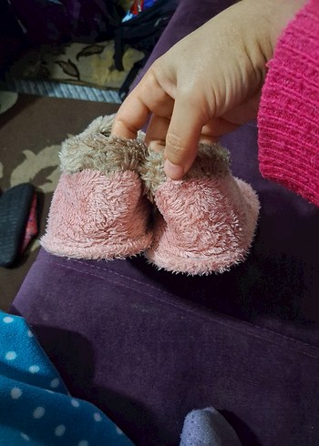 Kız Çocuk Pembe Sıcak Kürklü Terlik - Görsel 3