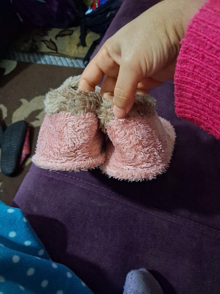 Kız Çocuk Pembe Sıcak Kürklü Terlik - Görsel 3