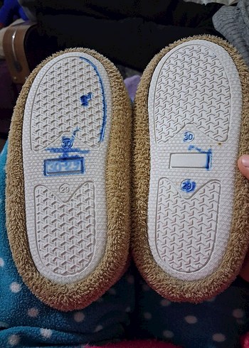 Kızlar için Kahverengi Nakışlı Sıcak Terlik - Görsel 3