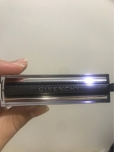 Givency Ruj