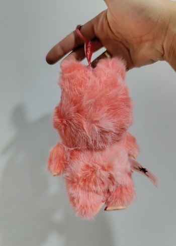 Beden Pembe kırmızı karışımlı labubu anahtarlıklı
