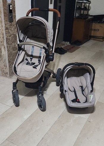 9- 18 kg Beden Gri Bebek Arabası ve Taşıma Koltuğu
