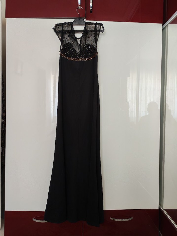 Siyah V Yakalı Uzun Gotik Abiye Elbise - Görsel 2