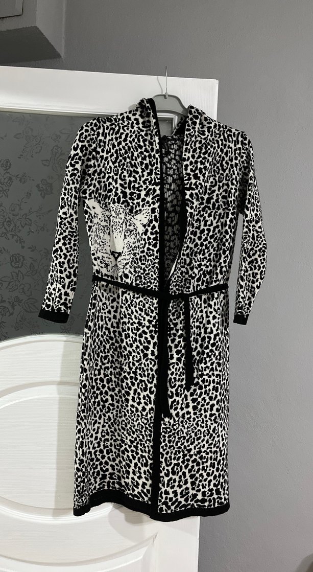 Kadın Uzun Leopar Desenli Bornoz - Görsel 2