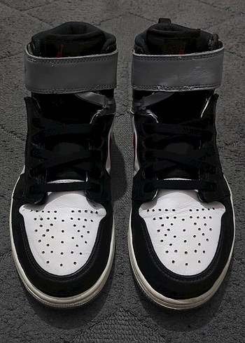 Nike Air Jordan 1 High FlyEase - Görsel 3