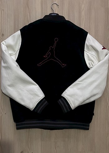 Nike Air Jordan Varsity Heritage Kolej Ceketi - Görsel 2