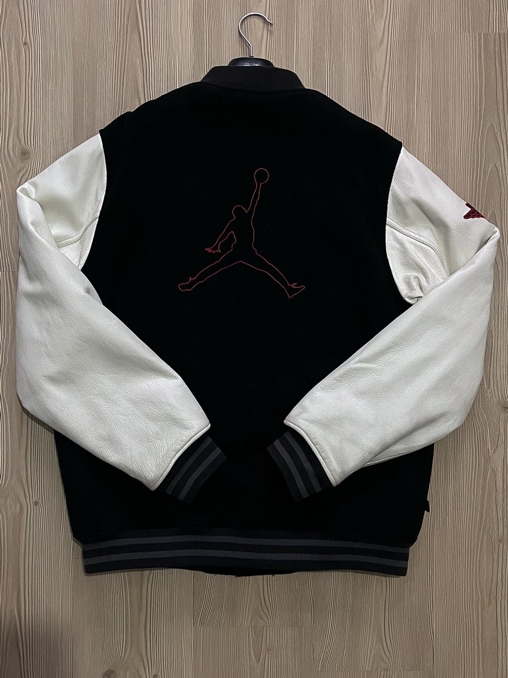 Nike Air Jordan Varsity Heritage Kolej Ceketi - Görsel 2