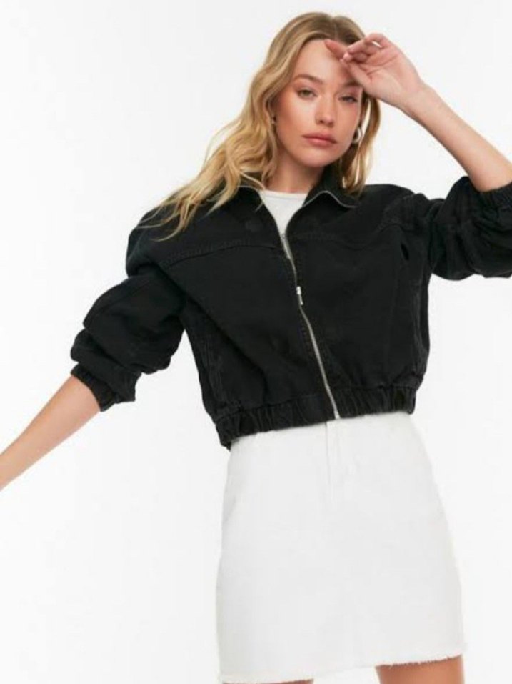 Siyah Kadın Kısa Kot Ceket - Görsel 2