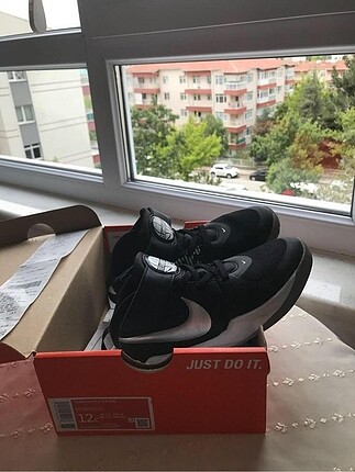 Nike çocuk basketbol ayakkabısı