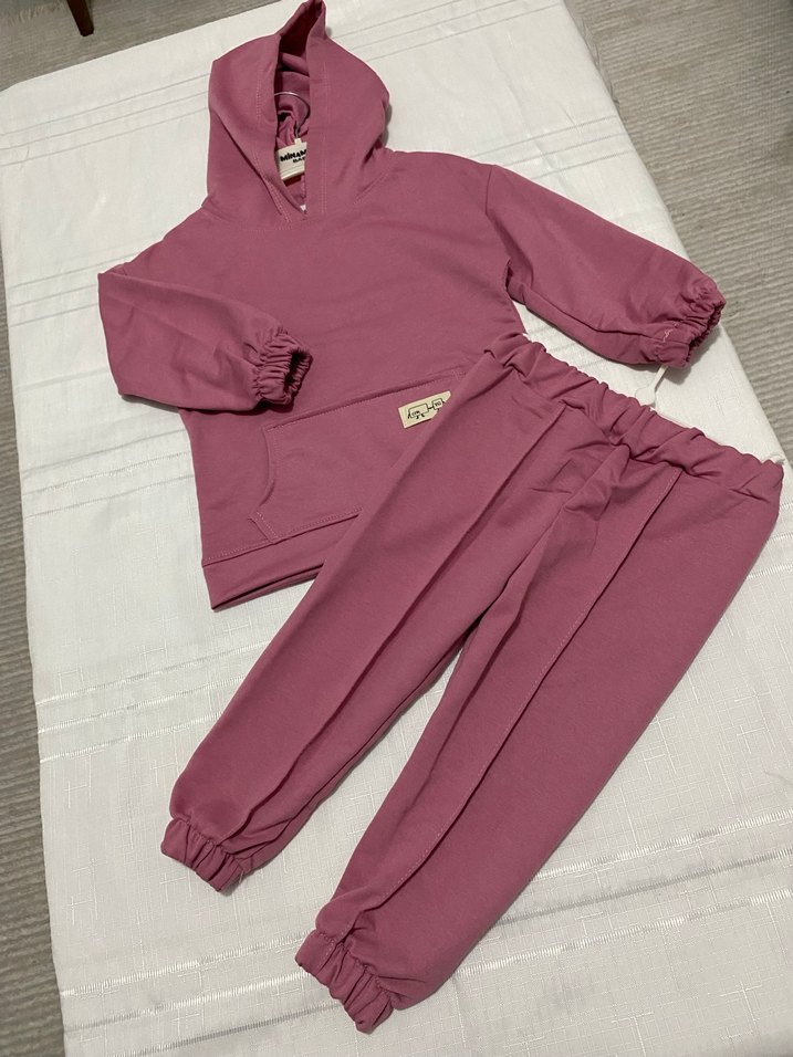 Kız Çocuk Pembe Kapüşonlu Sweatshirt ve Eşofman - Görsel 3