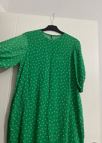 Yeşil Puantiyeli Uzun elbise - Görsel 6