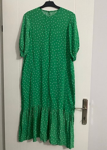 Yeşil Puantiyeli Uzun elbise - Görsel 4