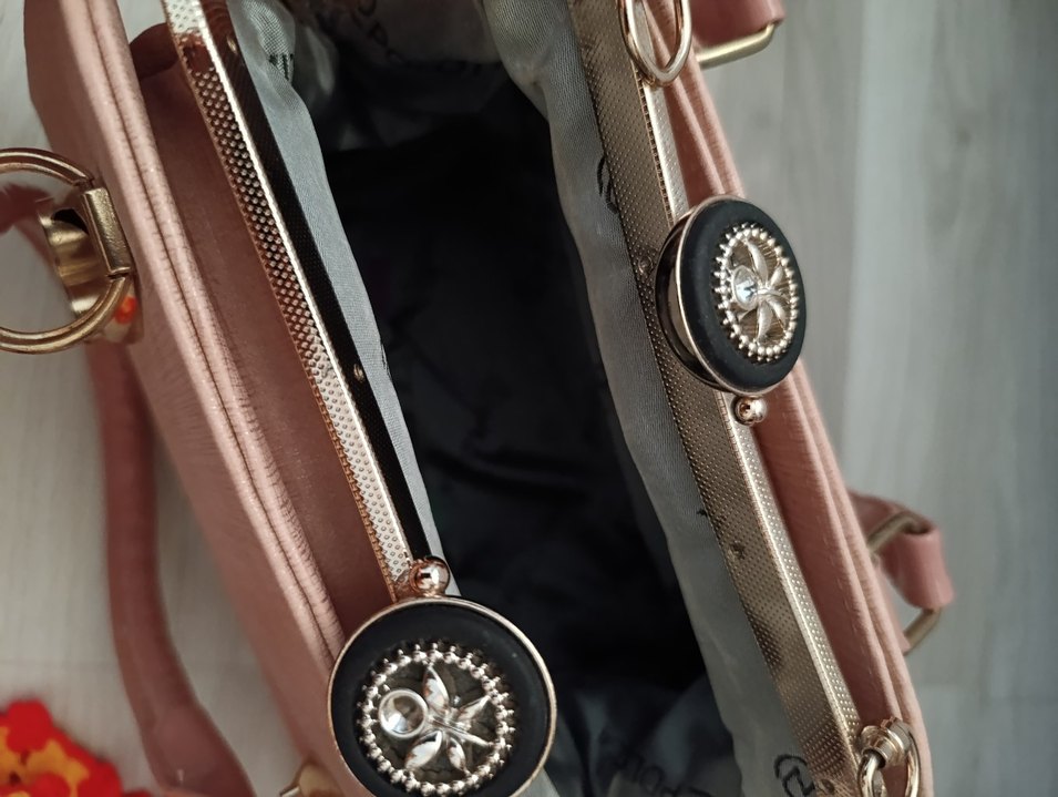 Bej Deri Kadın El Çantası - Görsel 4