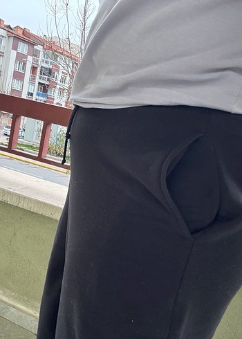 BERSHKA KADIN SİYAH EŞOFMAN - Görsel 2