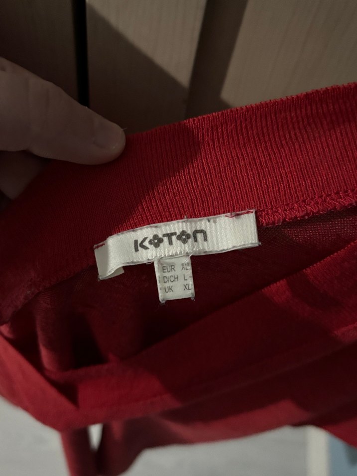 Kırmızı V Yakalı Kadın Bluz - Görsel 4