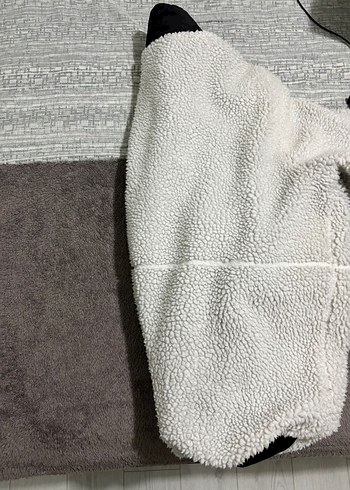 ZARA SUNİ KOYUN YÜNÜ PELUŞ MONT - Görsel 3