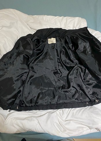 Siyah Fermuarlı Kadın Kışlık Mont - Görsel 2