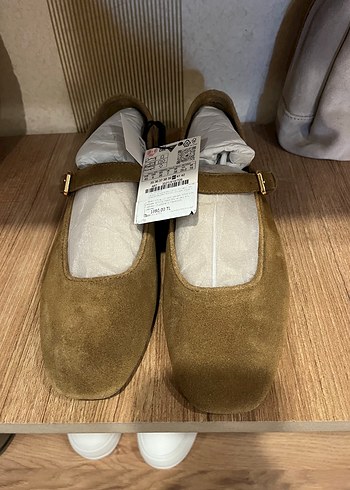 Bej Süet Stiletto Topuklu Kadın Babet