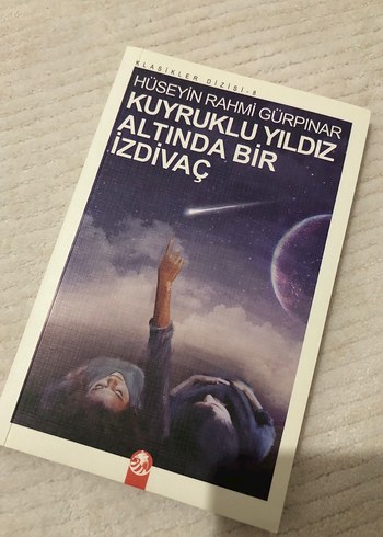 Kuyruklu Yıldız Altında Bir İzdivaç