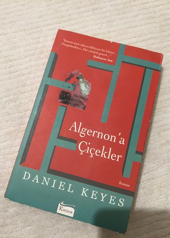 Algernon'a Çiçekler - Daniel Keyes