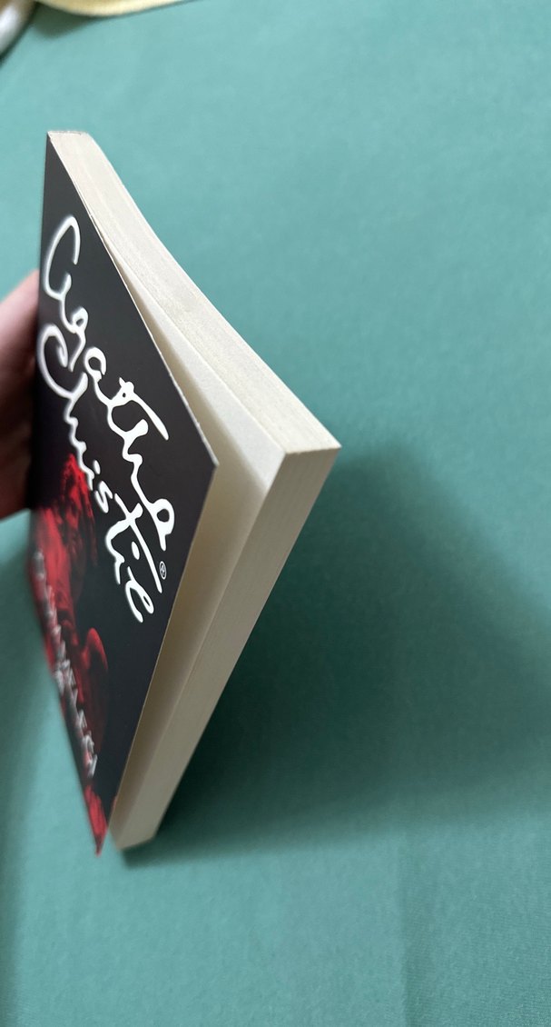 Ölüm Meleği - Agatha Christie - Görsel 2