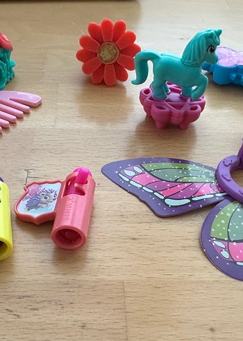 Kinder joy süpriz oyuncakları