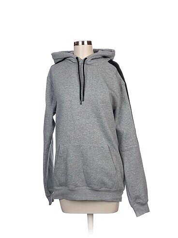 H&M Sweatshirt %70 İndirimli.
