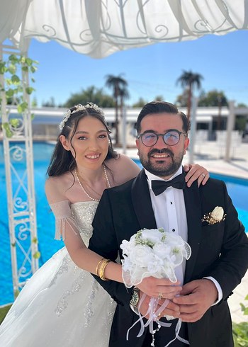 Saten işlemeli simli gelinlik