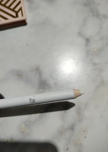 Wet N Wild Mega Boy Beyaz Göz Kalemi - Görsel 3