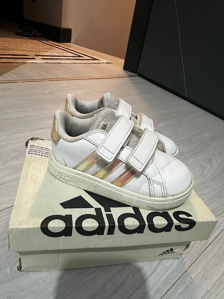 Kız Çocuk Adidas Spor Ayakkabı - Görsel 2