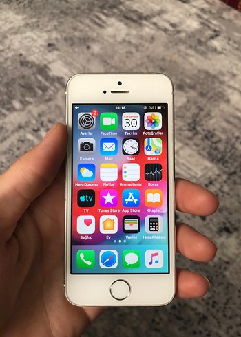 iPhone 5s (iCloud hesabi unutulmuş)