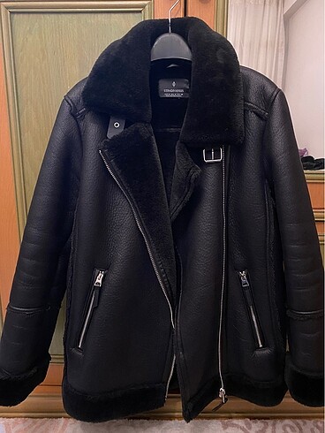 Stradivarius içi kürk mont