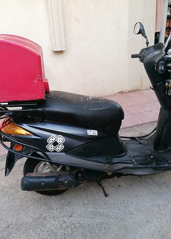 Gri scooter Stili Motosiklet - Görsel 4