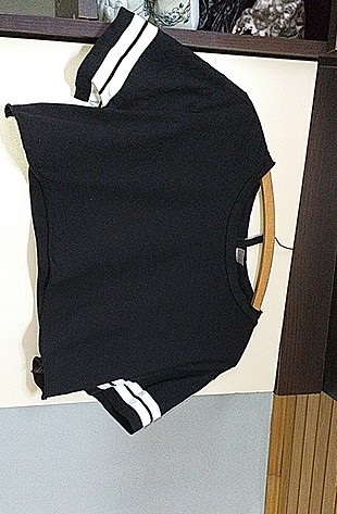 H&M Divided Siyah/Beyaz çizgili crop top 