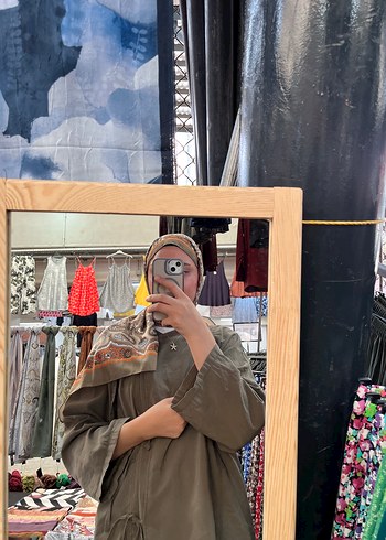 Camel Renkli Dökümlü Kadın Şal