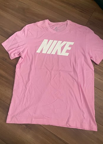 Nike Pembe Kız Çocuk Kısa Kollu Tişört